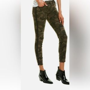 DL1961 Florence Ankle Mid Rise Instasculpt Skinny in Fort Greene sku 12392